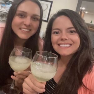 Meet your Posher, Alecia